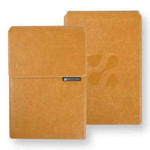 Laptop sleeve in tan leather, 360 view