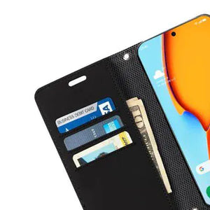 Samsung S25 Ultra phone case with card slots and phone screen visible.