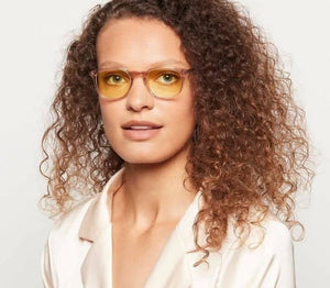 Woman wearing BB11292 yellow-tinted eyeglasses