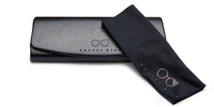 BB3108 sunglasses case with cleaning cloth