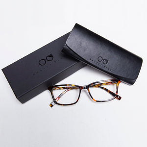 BBJYX0E6Y6 glasses with case