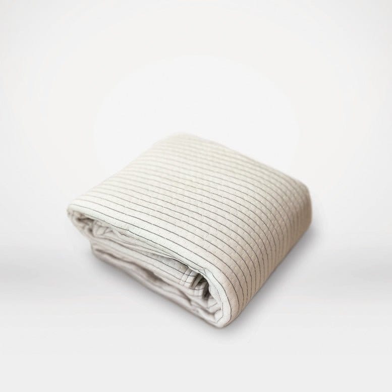 Folded striped blanket - EADJC2HDM8