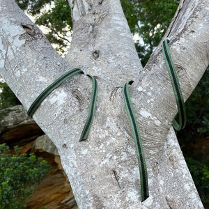 Tree with green strap, ER3403 performance test.