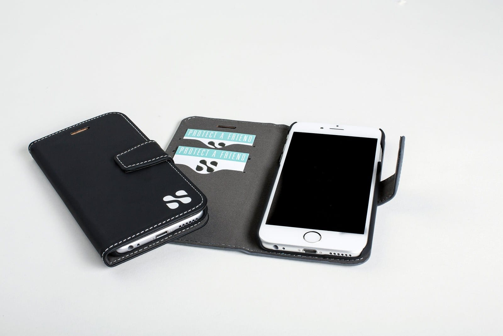 SS GS6E Blk phone case with white phone
