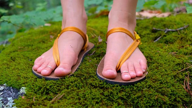 Earth Runners Lifestyle Grounding Sandals (Sunset)