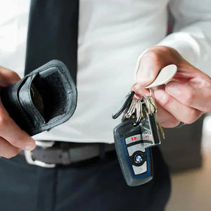 Defendershield Faraday bag protecting car keys