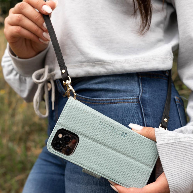 Iphone case bag 2025 strap