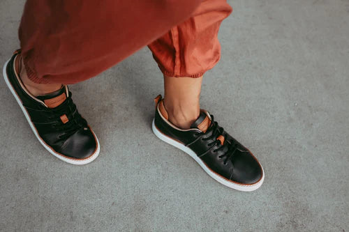 Black Leather Walker Grounding Shoes