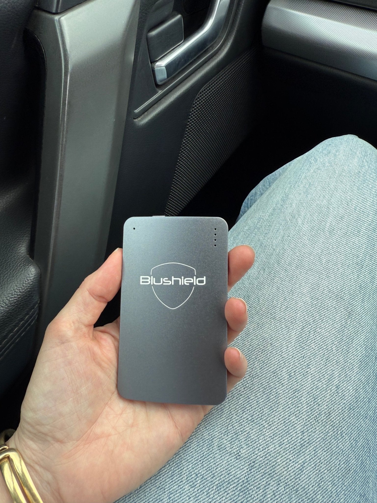 Blushield Ultimate Portable