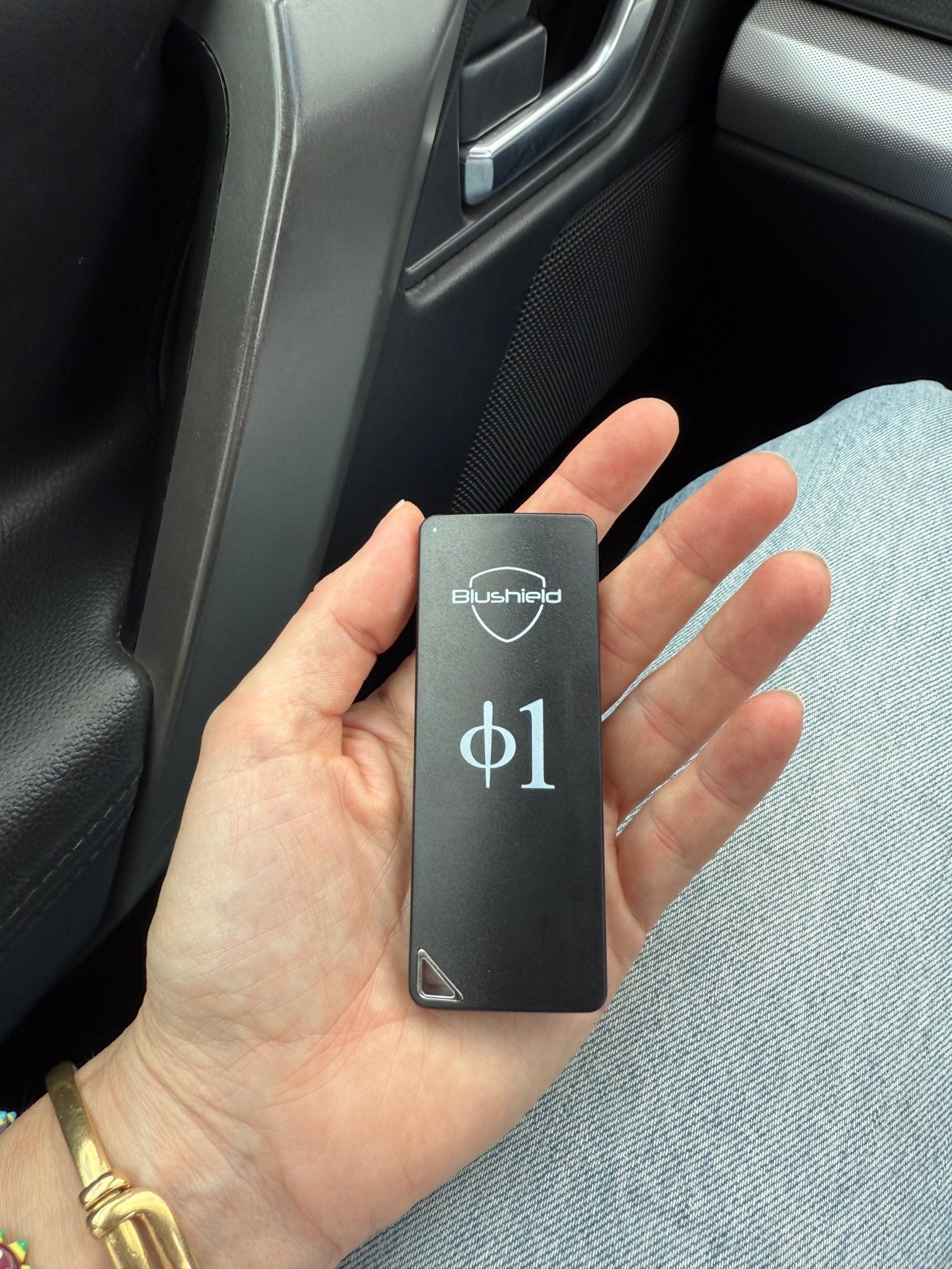 Blushield Phi Φ1 Portable